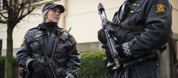 Armed police guard the Nobel institute ahead of a press conference with the Nobel Peace Prize laureates, the Tunisian National Dialogue Quartet in Oslo on December 9, 2015 Armed police guard the Nobel institute ahead of a press conference with the Nobel Peace Prize laureates, the Tunisian National Dialogue Quartet in Oslo on December 9, 2015 - Sputnik International