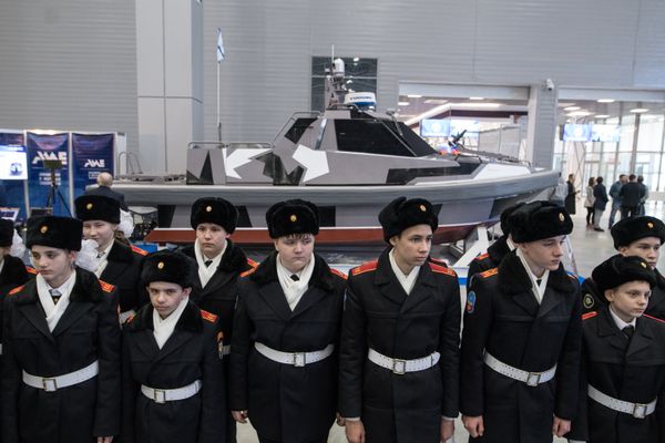 An unmanned boat on display at the Robotization of the Russian Armed Forces conference. File photo  - Sputnik International