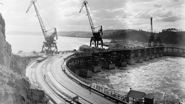 Construction of Bratsk HPP in Irkutsk region. Construction of Bratsk HPP in Irkutsk region. - Sputnik International