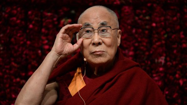Tibetan spiritual leader, the Dalai Lama, gestures before delivering a public lecture on “Reviving Indian Wisdom in Contemporary India” at a function in New Delhi on February 5, 2017 Tibetan spiritual leader, the Dalai Lama, gestures before delivering a public lecture on “Reviving Indian Wisdom in Contemporary India” at a function in New Delhi on February 5, 2017 - Sputnik International