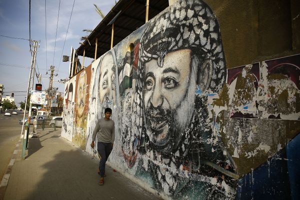 Celebrated in the Streets: Politicians Immortalized by Striking Graffiti Images - Sputnik International