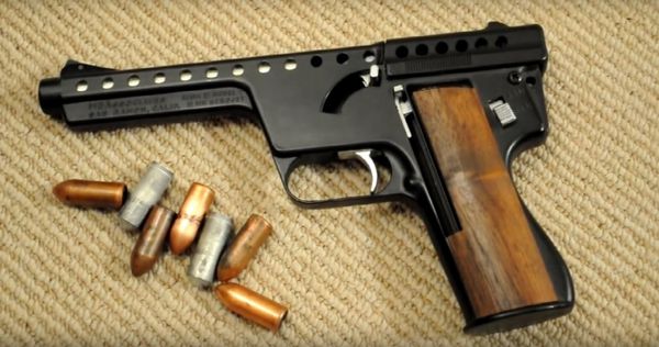   MBA Gyrojet 12mm rocket pistol  - Sputnik International