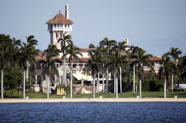This Monday, Nov. 21, 2016, photo, shows the Mar-a-Lago resort owned by President-elect Donald Trump in Palm Beach, Fla. This Monday, Nov. 21, 2016, photo, shows the Mar-a-Lago resort owned by President-elect Donald Trump in Palm Beach, Fla. - Sputnik International