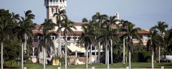 This Monday, Nov. 21, 2016, photo, shows the Mar-a-Lago resort owned by President-elect Donald Trump in Palm Beach, Fla. This Monday, Nov. 21, 2016, photo, shows the Mar-a-Lago resort owned by President-elect Donald Trump in Palm Beach, Fla. - Sputnik International