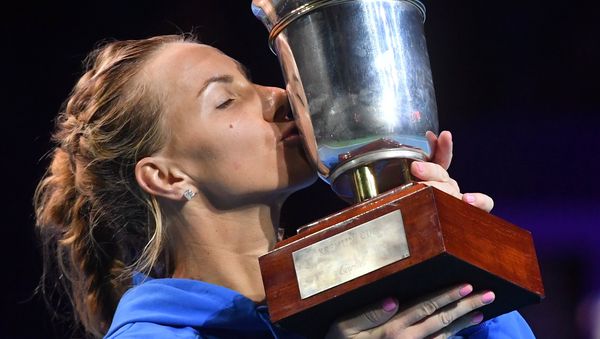 Svetlana Kuznetsova, winner of the VTB Kremlin Cup 2016's women's singles tournament, during the awards ceremony. (File) - Sputnik International