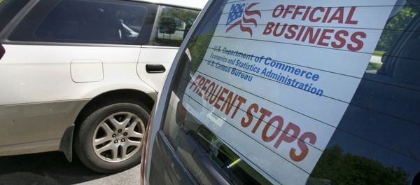 A sign marks the vehicle of a census enumerator during Census training in Dummerston, Vt., Tuesday, 19 May 2009 - Sputnik International