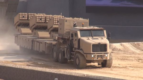 Jobaria Defense System MCL Multiple Cradle 107/122mm Rocket Launcher at IDEX 2013 - Sputnik International