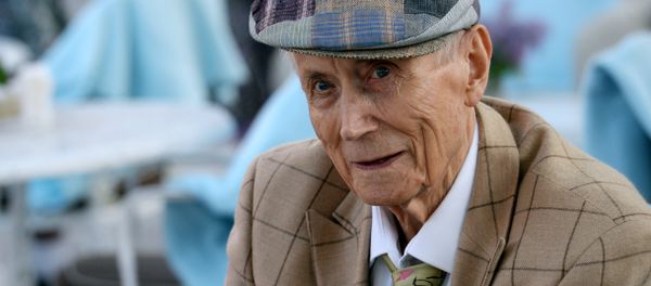 Poet Yevgeny Yevtushenko. File photo - Sputnik International