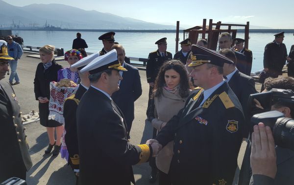 Turkish warships arrive st Russia's southern port of Novorossiysk Turkish warships arrive st Russia's southern port of Novorossiysk - Sputnik International