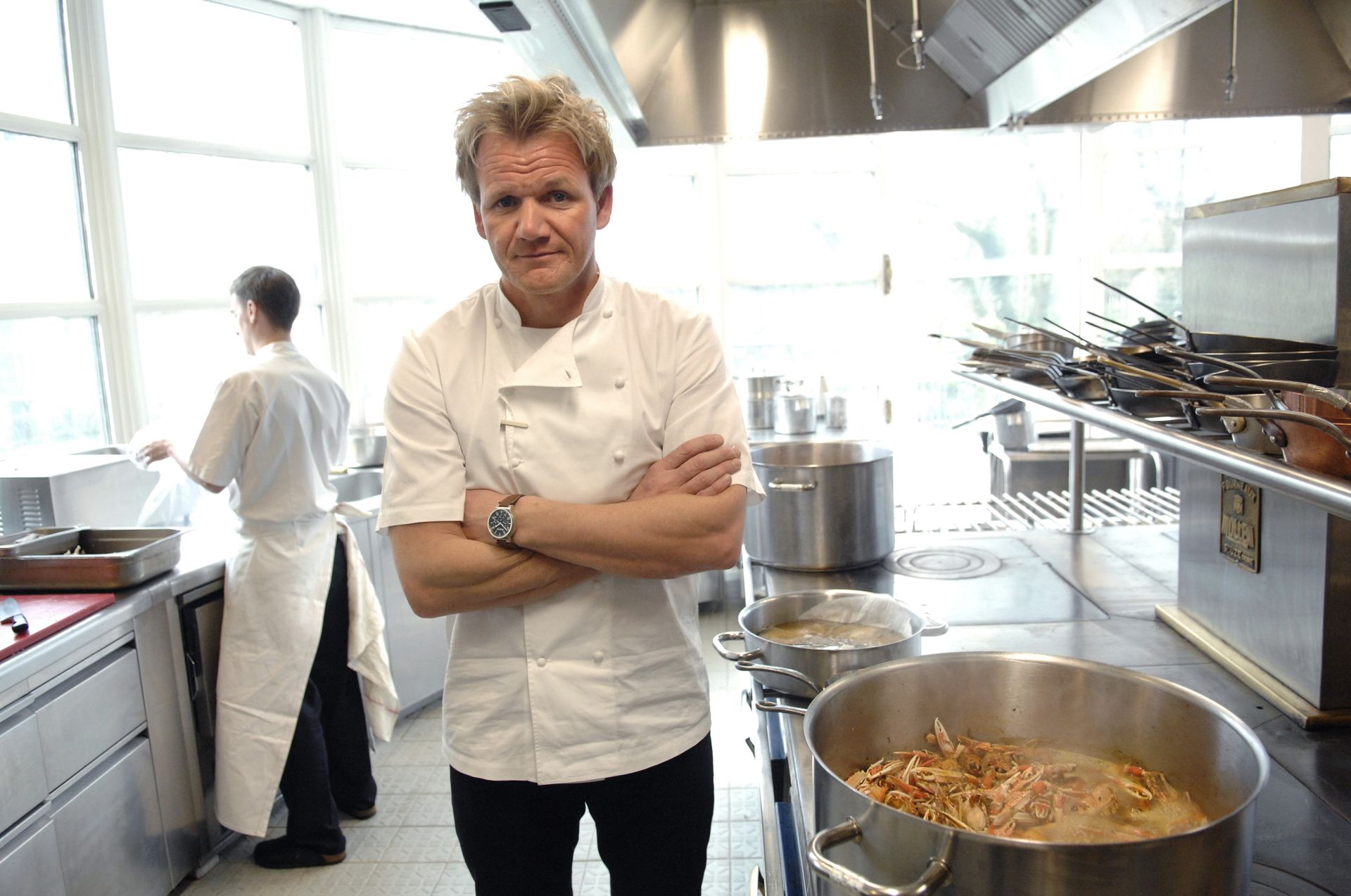 British chef Gordon Ramsay poses at the Trianon palace restaurant on March 20, 2008 in Versailles, west of Paris. British chef Gordon Ramsay poses at the Trianon palace restaurant on March 20, 2008 in Versailles, west of Paris. - Sputnik International, 1920, 08.12.2021