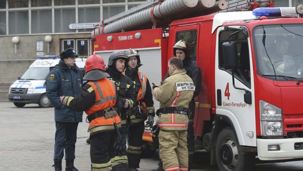 Members of the Emergency services - Sputnik International