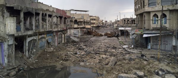 A neighborhood recently retaken by Iraqi security forces during fighting against Islamic State militants on the western side of Mosul, Iraq, Monday, April 3, 2017 A neighborhood recently retaken by Iraqi security forces during fighting against Islamic State militants on the western side of Mosul, Iraq, Monday, April 3, 2017 - Sputnik International