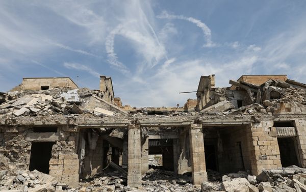 Debris lies at the railway station in Mosul, Iraq, April 5, 2017. Debris lies at the railway station in Mosul, Iraq, April 5, 2017. - Sputnik International