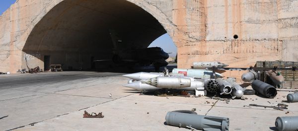 US missile attack on the Syrian airfield US missile attack on the Syrian airfield - Sputnik International