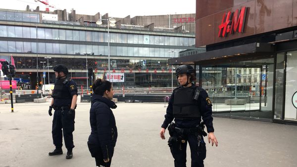 Police officers stand in the centre of Stockholm, Sweden, April 7, 2017. Police officers stand in the centre of Stockholm, Sweden, April 7, 2017. - Sputnik International