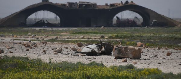 Aftermath of the US missile attack on a Syrian military airbase - Sputnik International