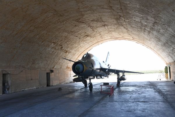 The United States carried out a missile attack on an air base in Syria Thursday The United States carried out a missile attack on an air base in Syria Thursday - Sputnik International