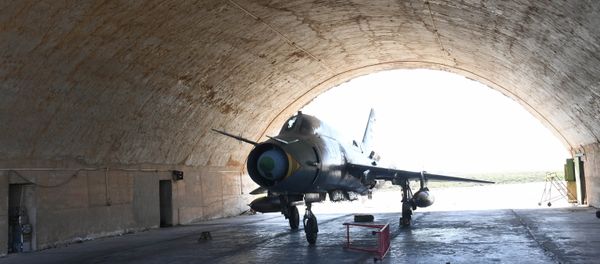 The United States carried out a missile attack on an air base in Syria Thursday The United States carried out a missile attack on an air base in Syria Thursday - Sputnik International