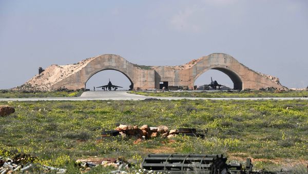 Aftermath of the US missile attack on a Syrian military airbase - Sputnik International