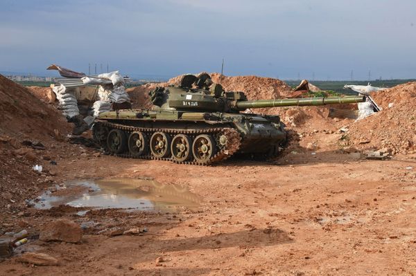 A tank at the Syrian Army's position to the north of Hama - Sputnik International