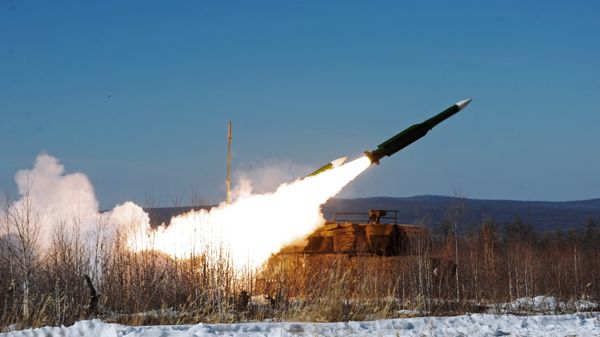 A Buk-М1 air defense complex during the training of Air Defense Forces in the Eastern military district in Buryatia - Sputnik International