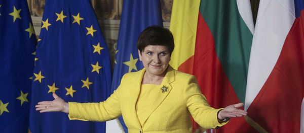 Poland's Prime Minister Beata Maria Szydlo reacts after signing document during the EU leaders meeting on the 60th anniversary of the Treaty of Rome, in Rome, Italy March 25, 2017. - Sputnik International