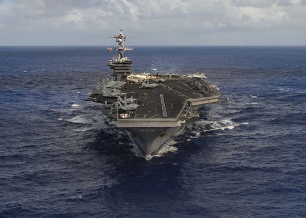 The aircraft carrier USS Carl Vinson (CVN 70) transits the Pacific Ocean January 30, 2017 The aircraft carrier USS Carl Vinson (CVN 70) transits the Pacific Ocean January 30, 2017 - Sputnik International