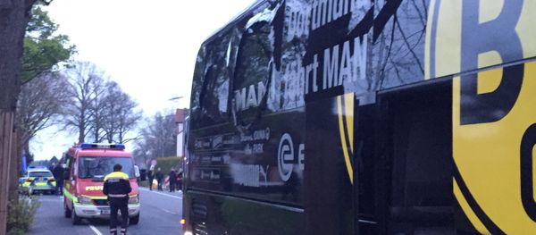 A window of the bus of Borussia Dortmund is damaged after an explosion before the Champions League quarterfinal soccer match against AS Monaco in Dortmund, western Germany, Tuesday, April 11, 2017. A window of the bus of Borussia Dortmund is damaged after an explosion before the Champions League quarterfinal soccer match against AS Monaco in Dortmund, western Germany, Tuesday, April 11, 2017. - Sputnik International