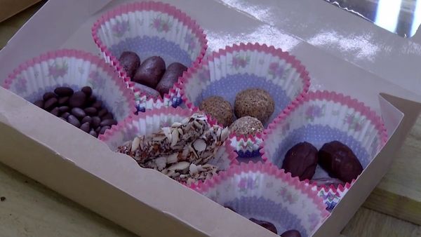 Sweet Dreams Are Made of This: Poop-Shaped Candies Produced by Russian Nature Reserve - Sputnik International