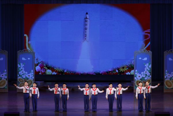 From Parade to Daily Life: Sneak Peak at Pyongyang in Spring - Sputnik International