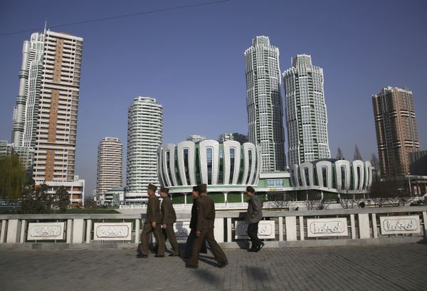 From Parade to Daily Life: Sneak Peak at Pyongyang in Spring - Sputnik International