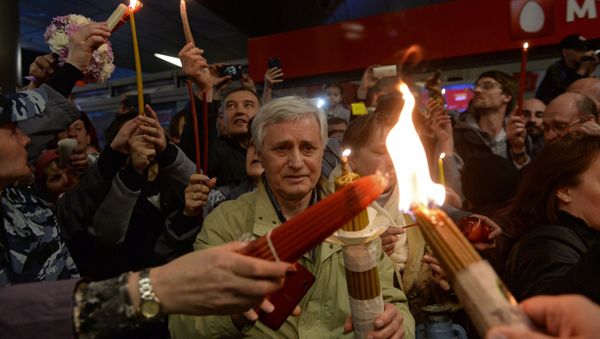 Believers at the ceremony to meet the Holy Fire at Vnukovo airport. (File) - Sputnik International