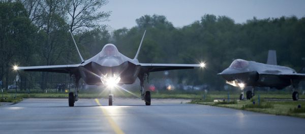 The first two American F-35A Lightning II fighter jets land in Leeuwarden, The Netherlands. (File) - Sputnik International