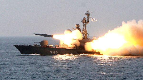 A Moskit supersonic anti-ship missile is launched from a missile boat during a training exercise for guard missile boats and artillery exercises held in the Sea of Japan. - Sputnik International