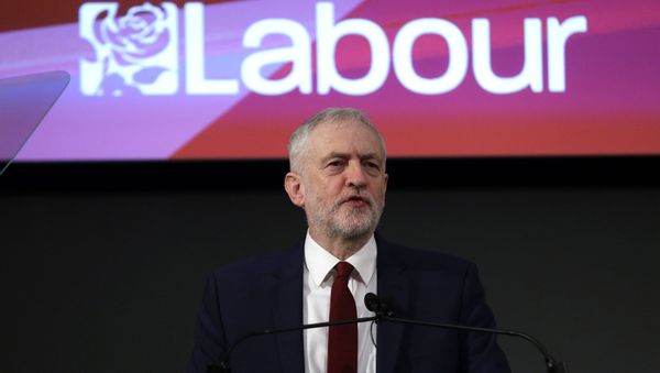 Leader of the opposition Labour Party Jeremy Corbyn delivers a speech laying out the plan for the party following the Brexit vote in June 2016, in London, February 24, 2017. Leader of the opposition Labour Party Jeremy Corbyn delivers a speech laying out the plan for the party following the Brexit vote in June 2016, in London, February 24, 2017. - Sputnik International
