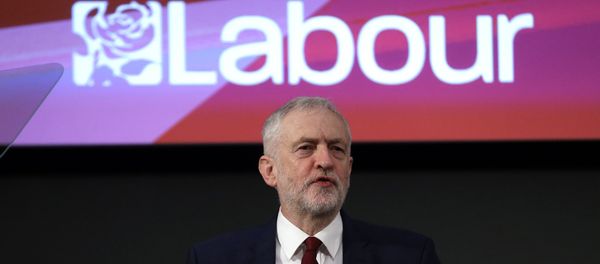 Leader of the opposition Labour Party Jeremy Corbyn delivers a speech laying out the plan for the party following the Brexit vote in June 2016, in London, February 24, 2017. - Sputnik International