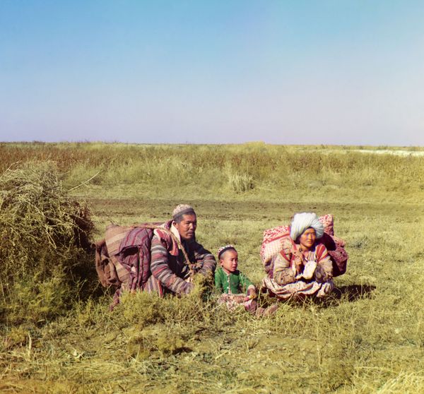 First Color Images of Russian Empire by Pioneer Photographer Prokudin-Gorsky - Sputnik International