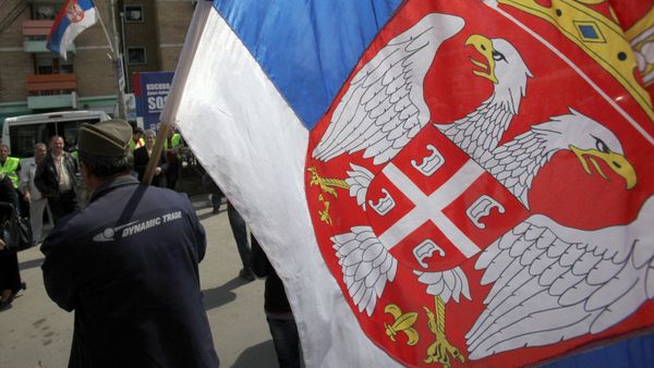 Kosovo Serb caring Serbian flag during the protest against recognition of Kosovo as an independent state, in the northern Serb-dominated part of the ethnically divided town of Mitrovica, Kosovo, Monday, April 22, 2013 Kosovo Serb caring Serbian flag during the protest against recognition of Kosovo as an independent state, in the northern Serb-dominated part of the ethnically divided town of Mitrovica, Kosovo, Monday, April 22, 2013 - Sputnik International
