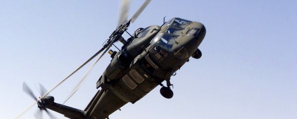 A picture taken 30 October 2000 shows an UH-60 Blackhawk helicopter flying near the Prince Sultan Air Base, Saudi Arabia A picture taken 30 October 2000 shows an UH-60 Blackhawk helicopter flying near the Prince Sultan Air Base, Saudi Arabia - Sputnik International