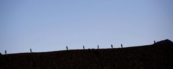 Indian army soldiers patrol at the Indo China border in Bumla at an altitude of 15,700 feet (4,700 meters) above sea level in Arunachal Pradesh, India. (File) Indian army soldiers patrol at the Indo China border in Bumla at an altitude of 15,700 feet (4,700 meters) above sea level in Arunachal Pradesh, India. (File) - Sputnik International