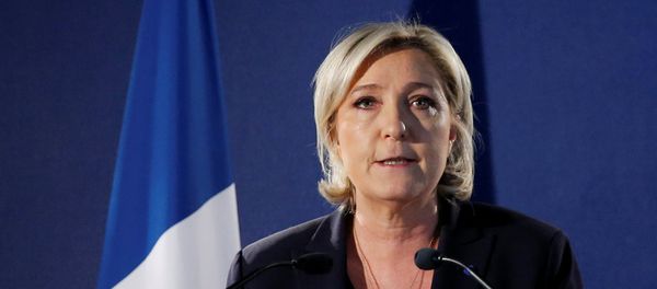 Marine Le Pen, French National Front (FN) political party leader and candidate for the French 2017 presidential election, attends a news conference in Paris, France - Sputnik International