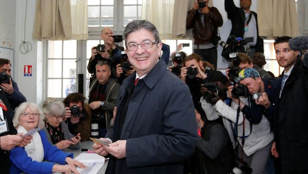 Jean-Luc Melenchon, candidate of the French far-left Parti de Gauche and candidate for the French 2017 presidential election, casts his ballot in the first round of 2017 French presidential election at a polling station in Paris, France, April 23, 2017. Jean-Luc Melenchon, candidate of the French far-left Parti de Gauche and candidate for the French 2017 presidential election, casts his ballot in the first round of 2017 French presidential election at a polling station in Paris, France, April 23, 2017. - Sputnik International