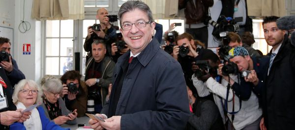 Jean-Luc Melenchon, candidate of the French far-left Parti de Gauche and candidate for the French 2017 presidential election, casts his ballot in the first round of 2017 French presidential election at a polling station in Paris, France, April 23, 2017. Jean-Luc Melenchon, candidate of the French far-left Parti de Gauche and candidate for the French 2017 presidential election, casts his ballot in the first round of 2017 French presidential election at a polling station in Paris, France, April 23, 2017. - Sputnik International