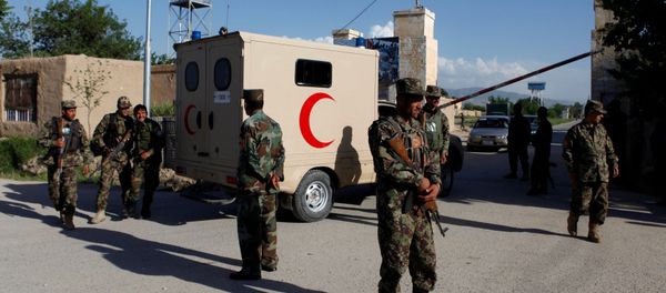 Afghan National Army (ANA) soldiers keep watch at the gate of an army headquarters a day after an attack in Mazar-i-Sharif, northern Afghanistan April 22, 2017 Afghan National Army (ANA) soldiers keep watch at the gate of an army headquarters a day after an attack in Mazar-i-Sharif, northern Afghanistan April 22, 2017 - Sputnik International