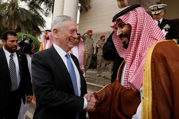 U.S. Defense Secretary James Mattis departs after meeting with Saudi Arabia's Deputy Crown Prince and Defense Minister Mohammed bin Salman at the Ministry of Defense in Riyadh, Saudi Arabia April 19, 2017 U.S. Defense Secretary James Mattis departs after meeting with Saudi Arabia's Deputy Crown Prince and Defense Minister Mohammed bin Salman at the Ministry of Defense in Riyadh, Saudi Arabia April 19, 2017 - Sputnik International