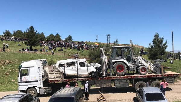 Damaged vehicles that belonged to Kurdish fighters from the People's Protection Units (YPG) are transported from their headquarters after it was hit by Turkish airstrikes in Mount Karachok near Malikiya, Syria April 25, 2017 Damaged vehicles that belonged to Kurdish fighters from the People's Protection Units (YPG) are transported from their headquarters after it was hit by Turkish airstrikes in Mount Karachok near Malikiya, Syria April 25, 2017 - Sputnik International