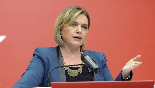 Selin Sayek Boke, the spokeswoman for the main opposition Republican People's Party, speaks to the media in Ankara, Turkey, Monday, March 6, 2017 - Sputnik International