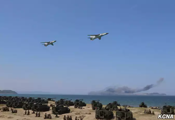 A military drill marking the 85th anniversary of the establishment of the Korean People's Army A military drill marking the 85th anniversary of the establishment of the Korean People's Army - Sputnik International