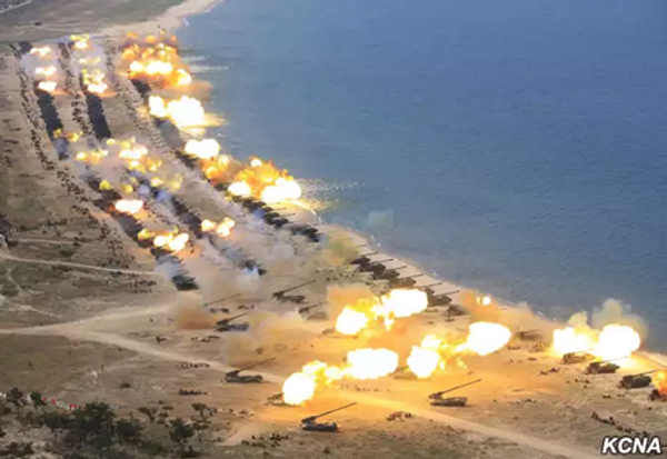 A military drill marking the 85th anniversary of the establishment of the Korean People's Army A military drill marking the 85th anniversary of the establishment of the Korean People's Army - Sputnik International