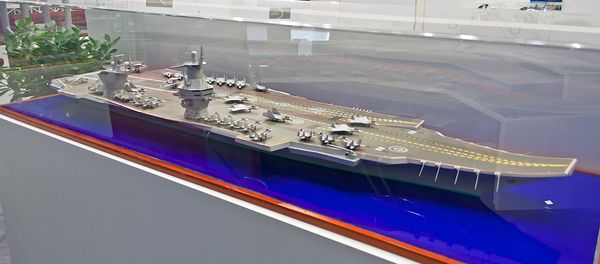 Model of the Project 23000E 'Shtorm', Russia's prospective new carrier design Model of the Project 23000E 'Shtorm', Russia's prospective new carrier design - Sputnik International
